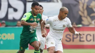 Arema FC: Wiliam Marcillio Minta Maaf Usai Kalah di Derby Jatim