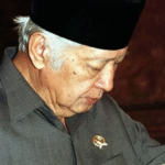Prabowo Umumkan 10 Pahlawan Nasional Termasuk Soeharto: Fakta Lengkap & Kontroversi 2025