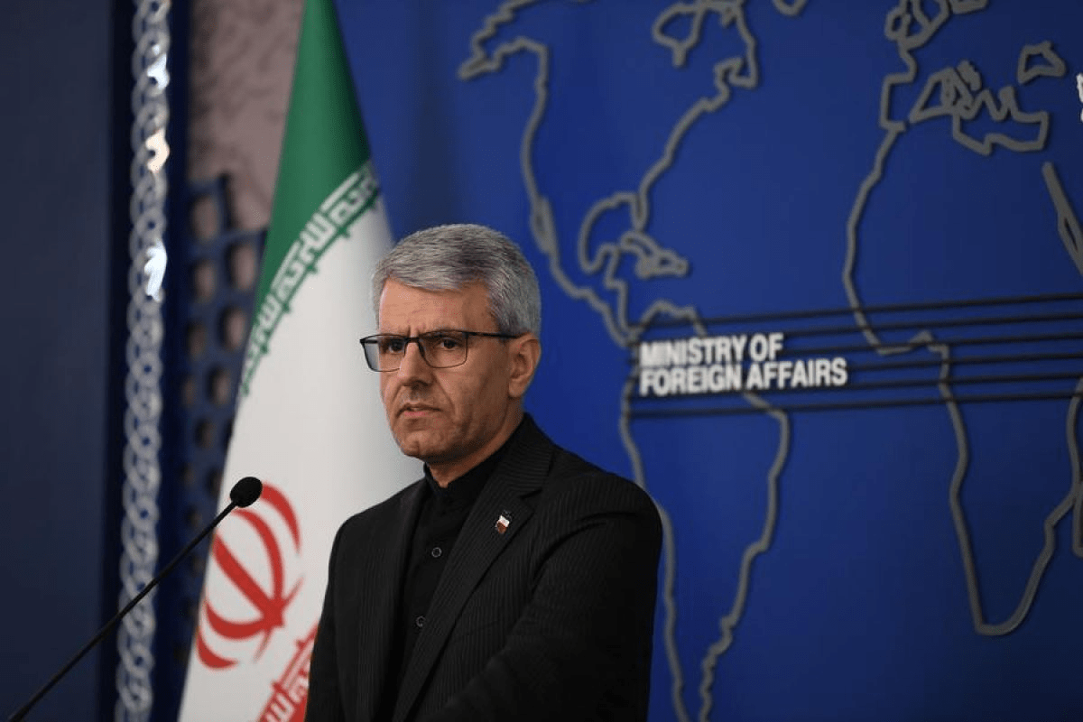 Iran Tolak Bulat Permintaan Trump soal Transfer Uranium